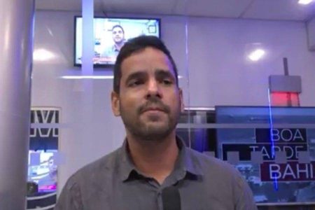 Presidente do PT na Bahia evita criticar filiação de deputado preso em partido aliado: ‘Não cabe a mim julgar’