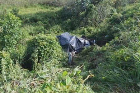 Acidente na BR-101 em Itabela deixa um morto e seis feridos