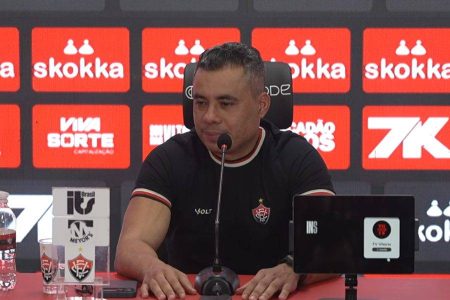 Jair Ventura valoriza evolução do Vitória após empate e admite: “Não foi um jogo vistoso”