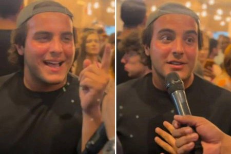 Marcelo Sangalo surpreende ao cantar arrocha em bar de Petrolina