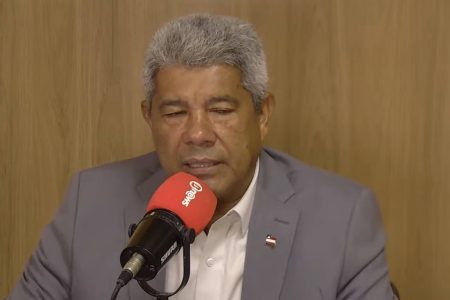 Governador assume que vai entregar obras antigas e estradas com buracos: “dois anos que já tá pronta”