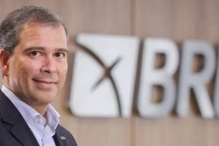 PF prende ex-presidente do BRB por supostas irregularidades em negociações com o Banco Master