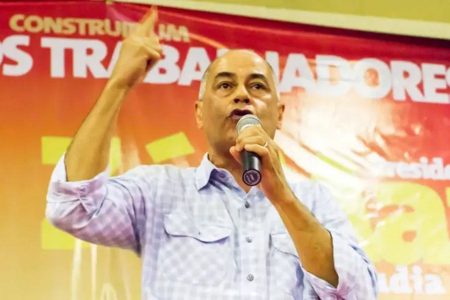 Ex-candidato à Presidência é condenado a prisão por racismo