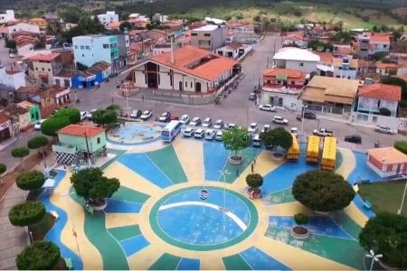 Homem é morto a golpes de facão após discussão com sobrinho na Bahia