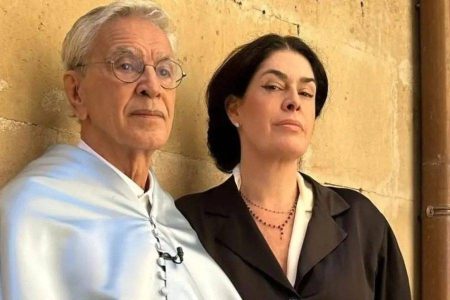 Ex-governanta desiste de processo milionário contra Caetano Veloso e Paula Lavigne, que mantêm ação por calúnia e difamação