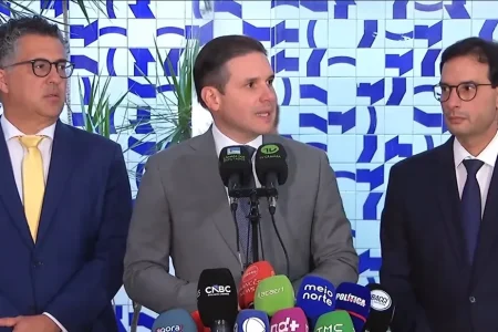 Leo Prates será relator de PEC que propõe reduzir jornada e acabar com escala 6×1 na Câmara