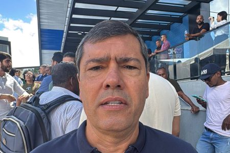 Cláudio Tinoco comenta mortes de policiais e critica gestão do governo Jerônimo: “População não confia”