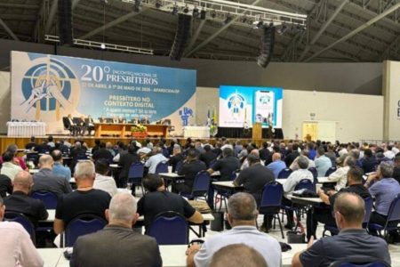 Padres da Arquidiocese de Salvador participam do 20º Encontro Nacional de Presbíteros em Aparecida