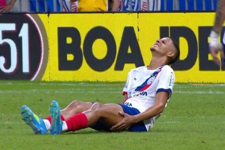 Lesão tira Luciano Juba de duelo do Bahia contra o Coritiba