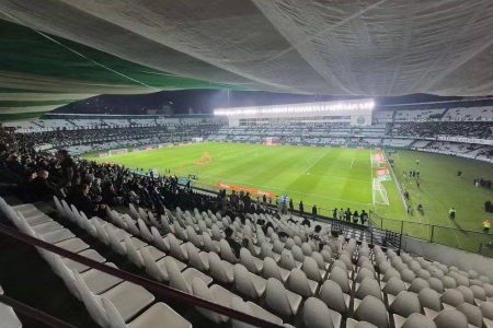 Bahia encara o Coritiba em busca de encerrar jejum antes da pausa para a Copa; onde assistir e prováveis escalações