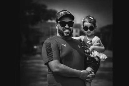 Empresário de Minas Gerais e filha de 5 anos morrem após colisão de carro com caminhão na Bahia