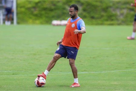 Caio Alexandre enfrenta fase instável no Bahia em 2026