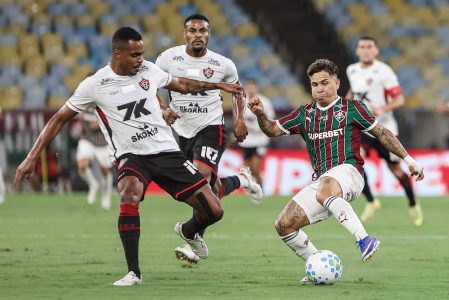 LUCAS MERÇON / FLUMINENSE F.C.