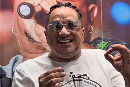 Cantor Kinho do Rodo morre após passar mal na Bahia