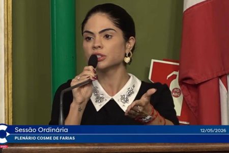 Após levar filha ao plenário, Marcelle Moraes relata impasse com segurança da Câmara de Salvador