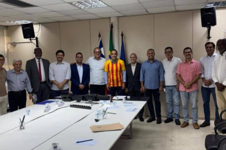 Bruno Reis discute implantação de emendas impositivas de R$ 1,2 milhão para vereadores de Salvador