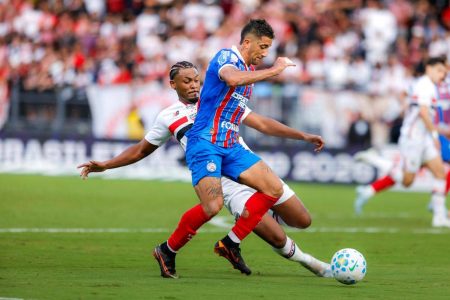 São Paulo e Bahia empatam em 2 a 2 em jogo movimentado pela 14ª rodada do Brasileirão