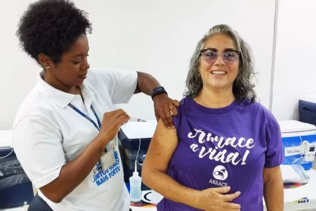 Feira gratuita em Salvador oferece exames, vacinação e apoio a pacientes com lúpus neste sábado