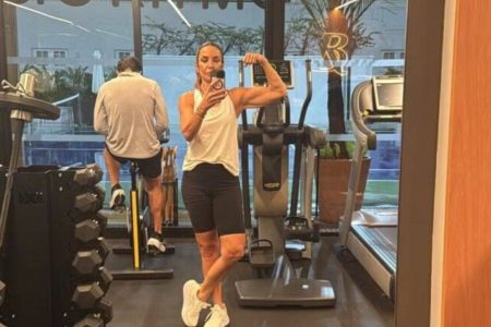 Ivete Sangalo mostra treino e revela mudanças na alimentação após cortar glúten e lactose