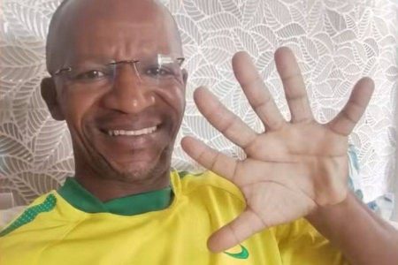 Conhecido como “homem do hexa”, baiano que tem seis dedos volta a viralizar durante a Copa