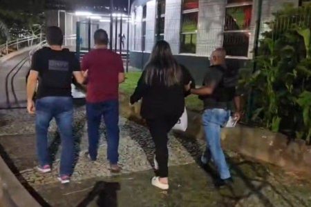 Foragidos da Justiça são presos ao tentar embarcar na rodoviária de Salvador