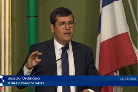 Tinoco afirma que alunos de Mucugê foram aprovados em colégio estadual sem professor de matemática