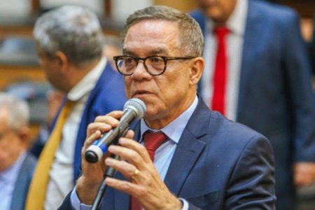 “Desejo de mudança é cada dia maior”, diz deputado sobre vaias a Jerônimo em Senhor do Bonfim