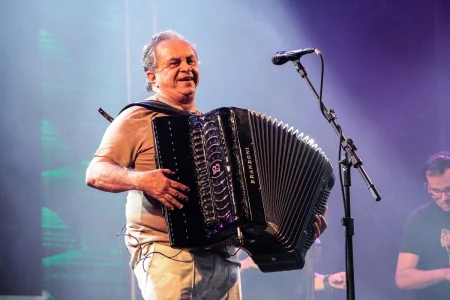 Após impasse com MP, Flávio José divulga agenda de São João sem shows na Bahia