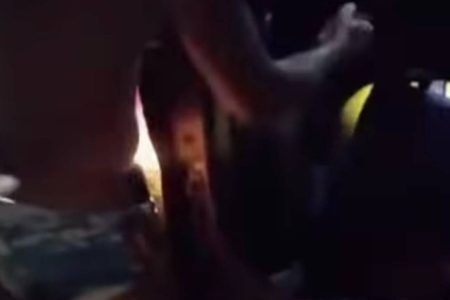 Motorista de aplicativo interrompe corrida após flagrar ato obsceno de passageiro em Salvador