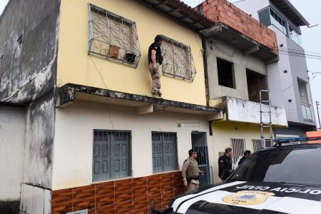 Operação mira organização criminosa suspeita de tráfico de drogas em Itapetinga e Itororó