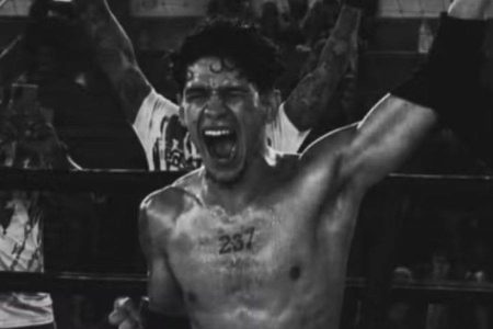 Jovem campeão brasileiro de muay thai morre após colisão de moto em Vitória da Conquista