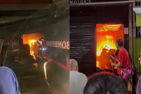 Moradores são resgatados pelo telhado após incêndio em loja de motos elétricas atingir prédio em Itabuna