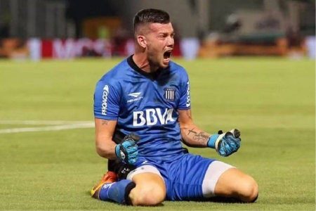 Bahia avança por goleiro argentino e negocia contratação de Guido Herrera
