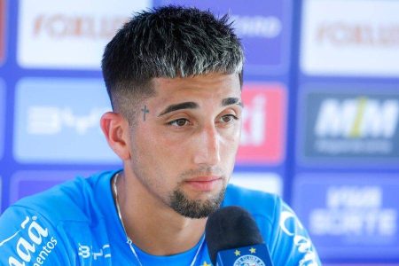 Dirigente do Nacional revela desejo de Kike Oliveira voltar a jogar no Uruguai