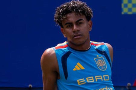 Yamal é poupado de treino da Espanha antes da final da Copa do Mundo