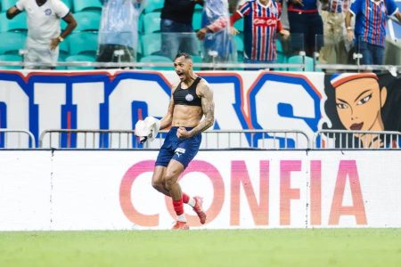 Zagueiro artilheiro: David Duarte entra em lista de defensores com mais gols no Brasileirão