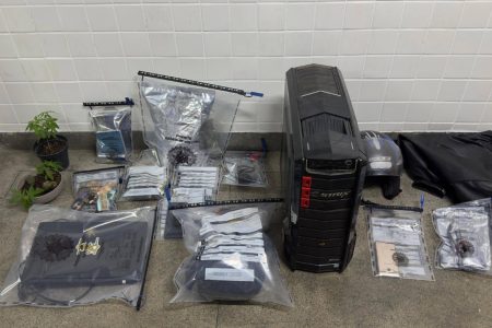 Polícia Civil desarticula esquema de delivery de drogas e prende dois homens em Feira de Santana