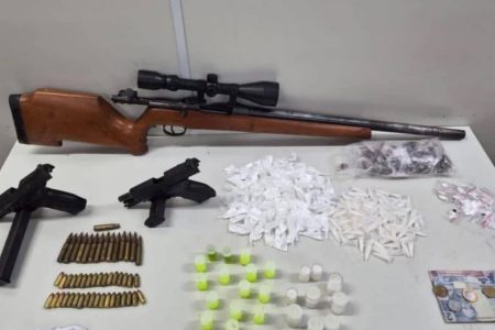 Confronto em Tancredo Neves termina com três mortos e fuzil apreendido