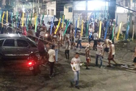 Briga entre torcidas organizadas provoca correria em Jardim Cajazeiras