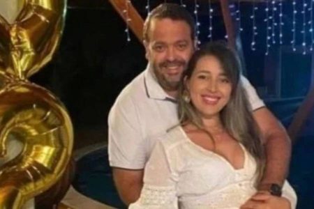 Julgamento de ex-vereador acusado de matar esposa grávida entra no segundo dia em Feira de Santana