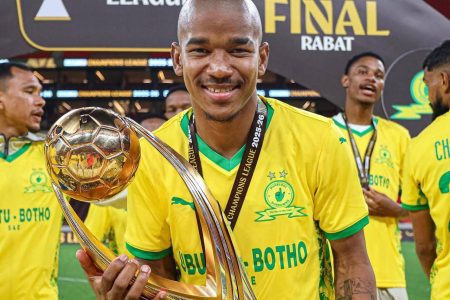 Jogador da seleção da África do Sul que disputou a Copa do Mundo de 2026 morre aos 25 anos