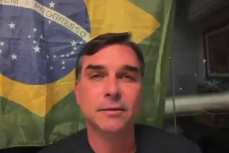 Flávio sobe o tom e faz fortes acusações contra Lula: “Roubou até a esperança do povo”
