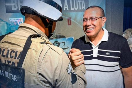 Soldado Prisco critica governo do PT e cobra valorização salarial e fim de “perseguição” a policiais