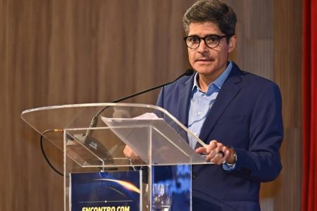 ACM Neto propõe criação de secretaria para atrair recursos privados e ampliar projetos de infraestrutura