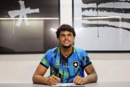 Filho de Eliza Samudio, goleiro Bruninho é afastado do Botafogo por “questões disciplinares”