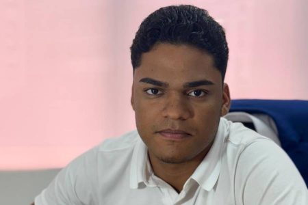 Sandro Filho registra 212 proposições e lidera ranking entre vereadores de Salvador