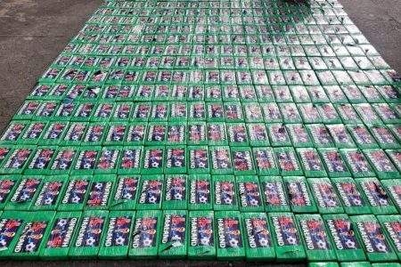 Cocaína com rosto de Haaland é apreendida em caminhão no Equador