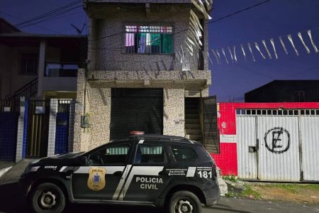 Operação prende suspeitos de roubar carga de cerveja avaliada em R$ 20 mil na Bahia