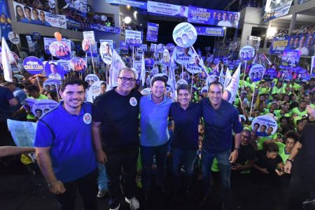 Após flerte com Jerônimo, Carlos Muniz anuncia apoio a ACM Neto na disputa pelo Governo da Bahia