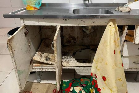 MPBA denuncia dona de lar para idosos em Salvador por manter acolhidas em condições degradantes